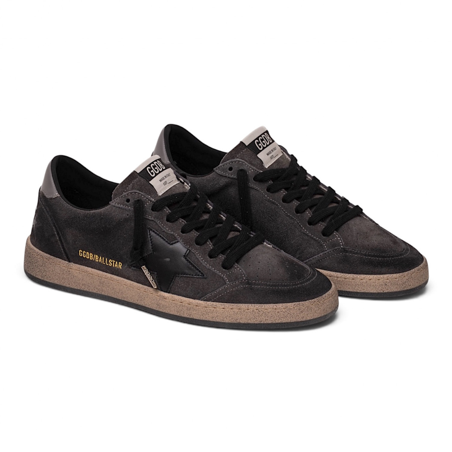 GOLDEN GOOSE MEN’S BALL STAR IN DARK GRAY SUEDE WITH BLACK LEATHER STAR