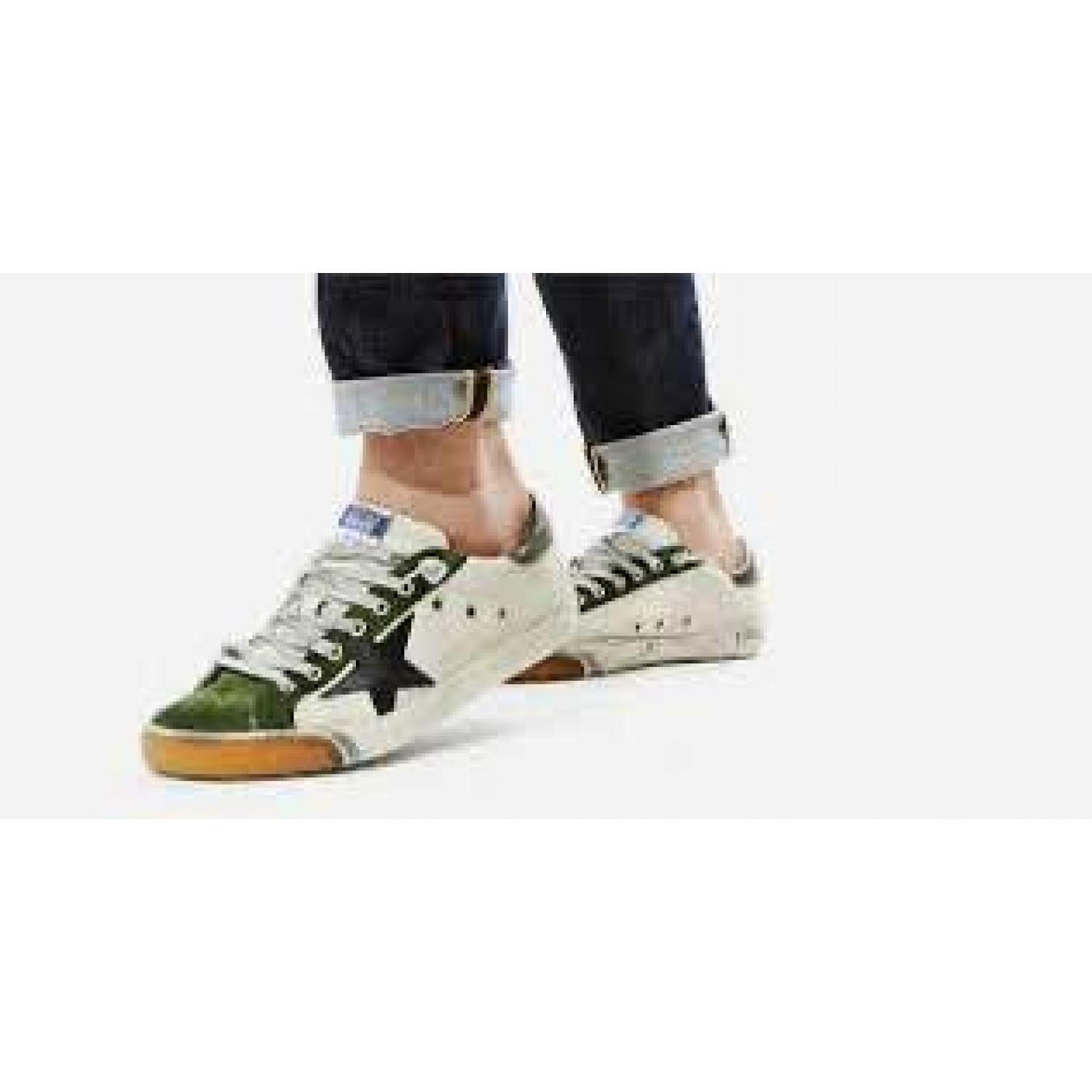 GOLDEN GOOSE SUPER STAR BLACK STAR AND BLACK HEEL TAB